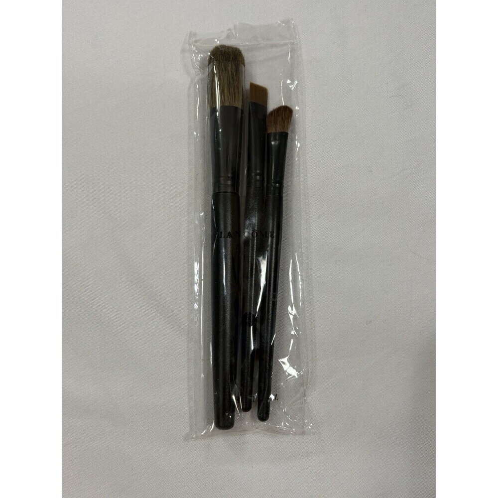 Lancôme 3-piece makeup brush set